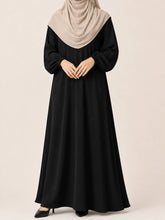 Black Basic Abaya With Elastic Sleeves