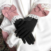 Black Hand Gloves