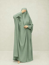 Emerald Jilbab With Plain Sleeves