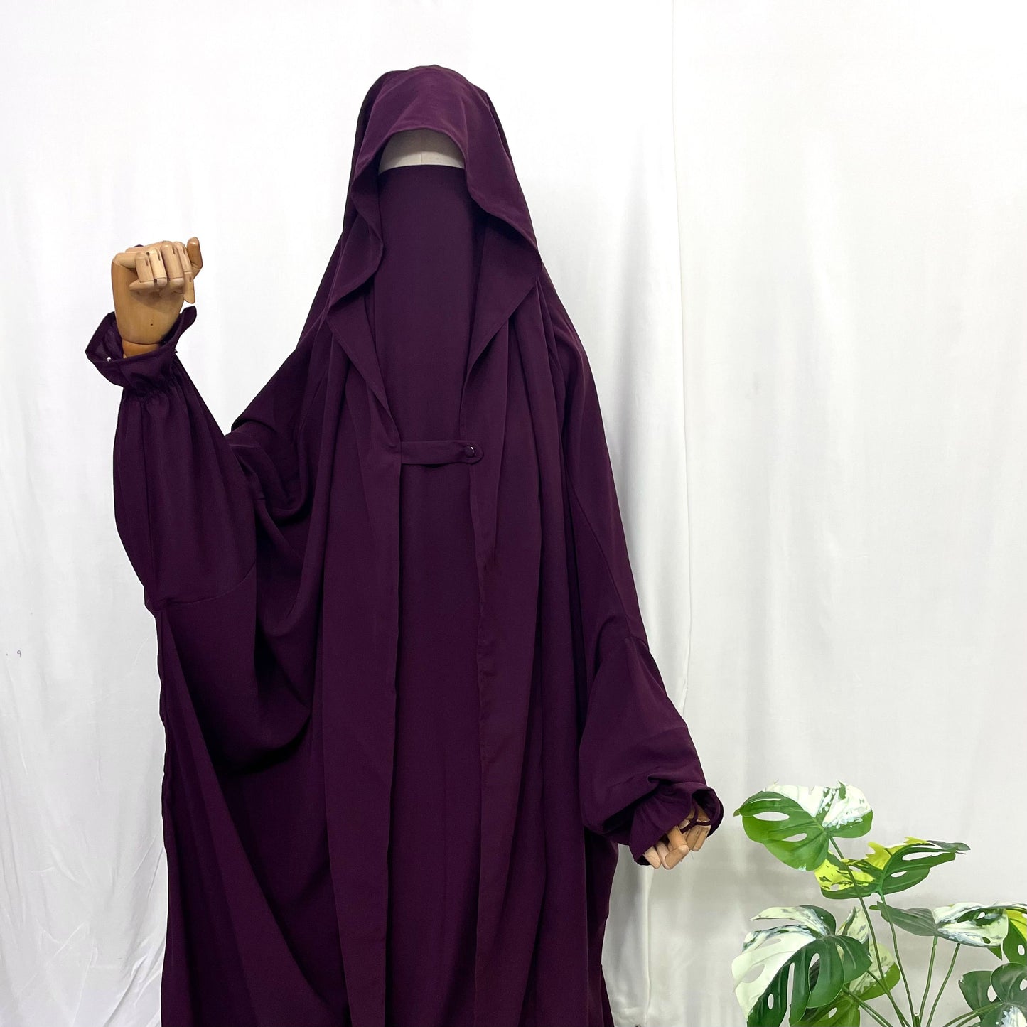 Plum Saudi Jilbab