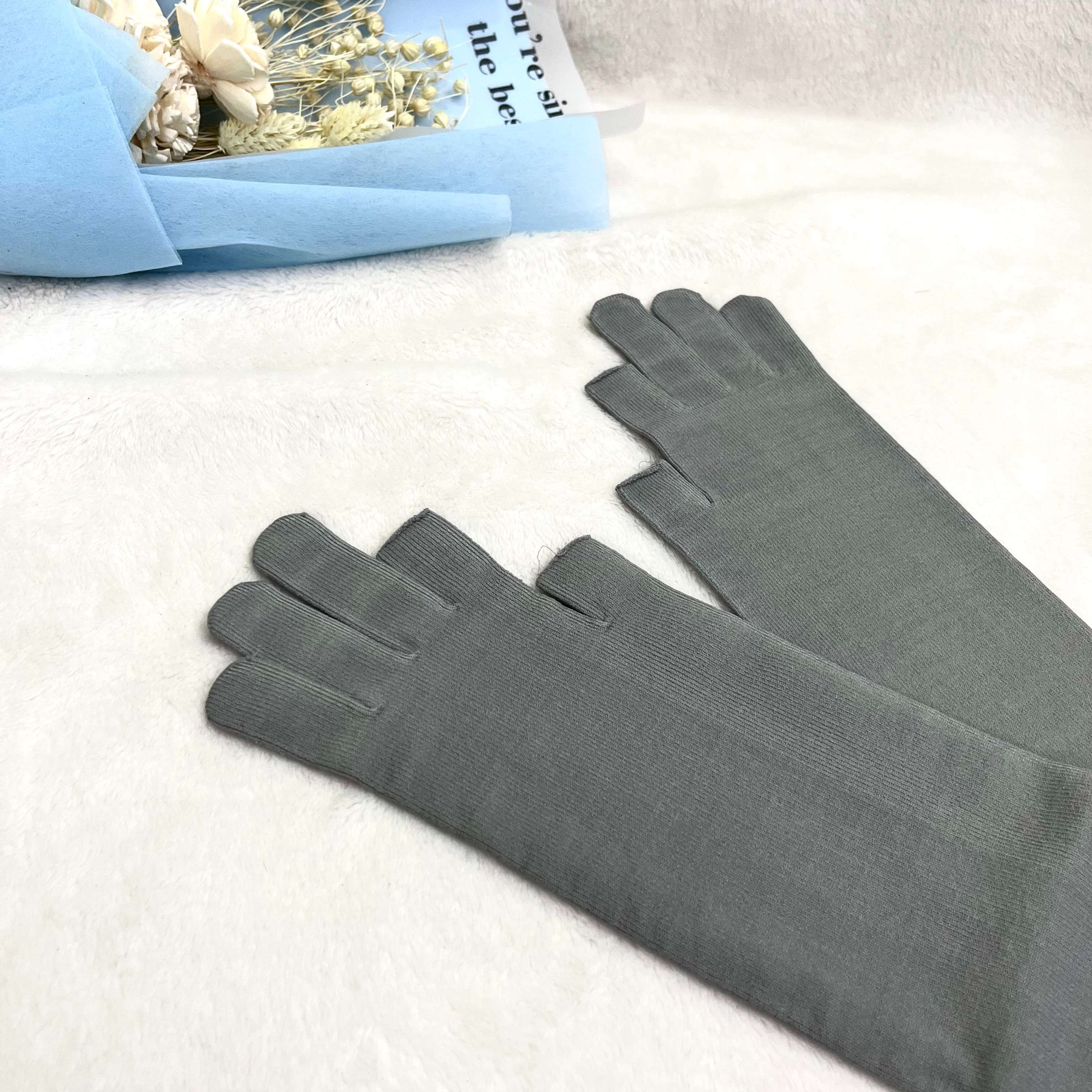 Colorful Gloves