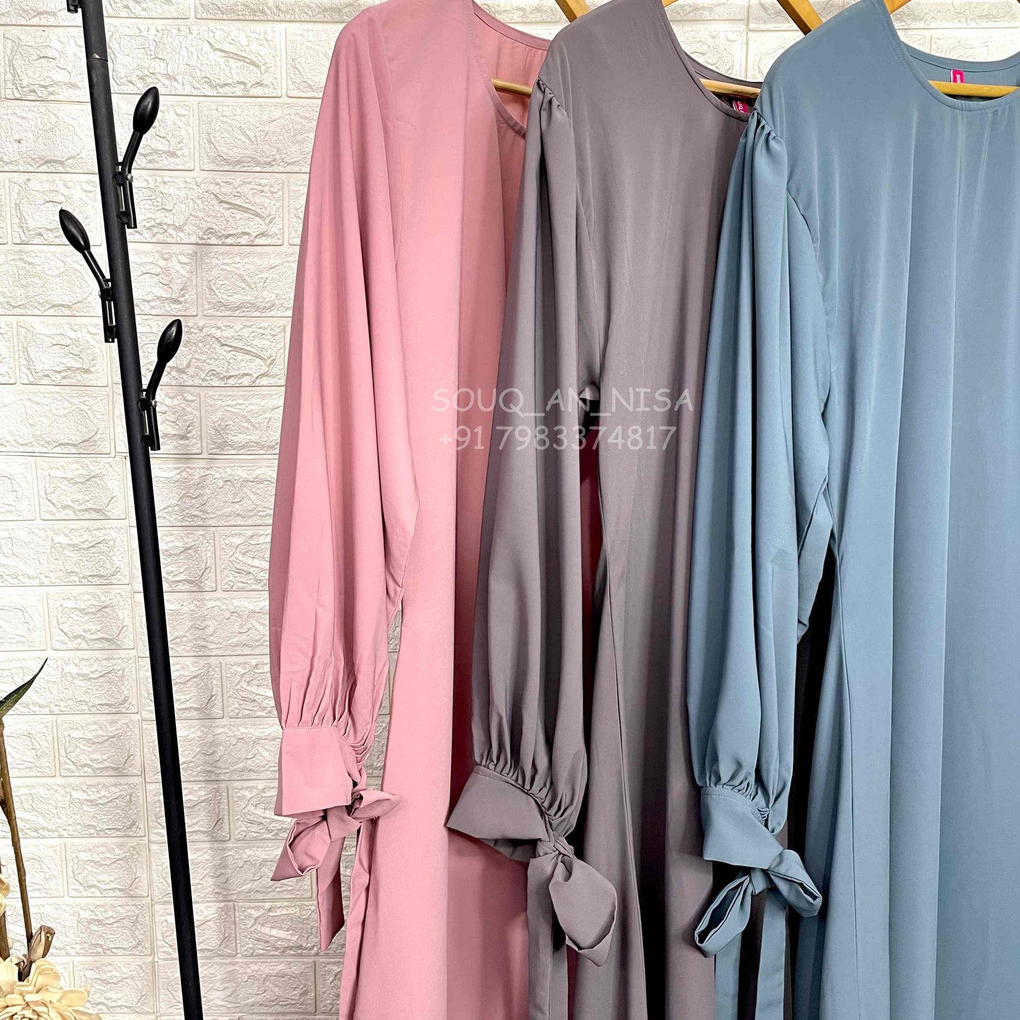 Grey Ribbon Sleeves Abaya