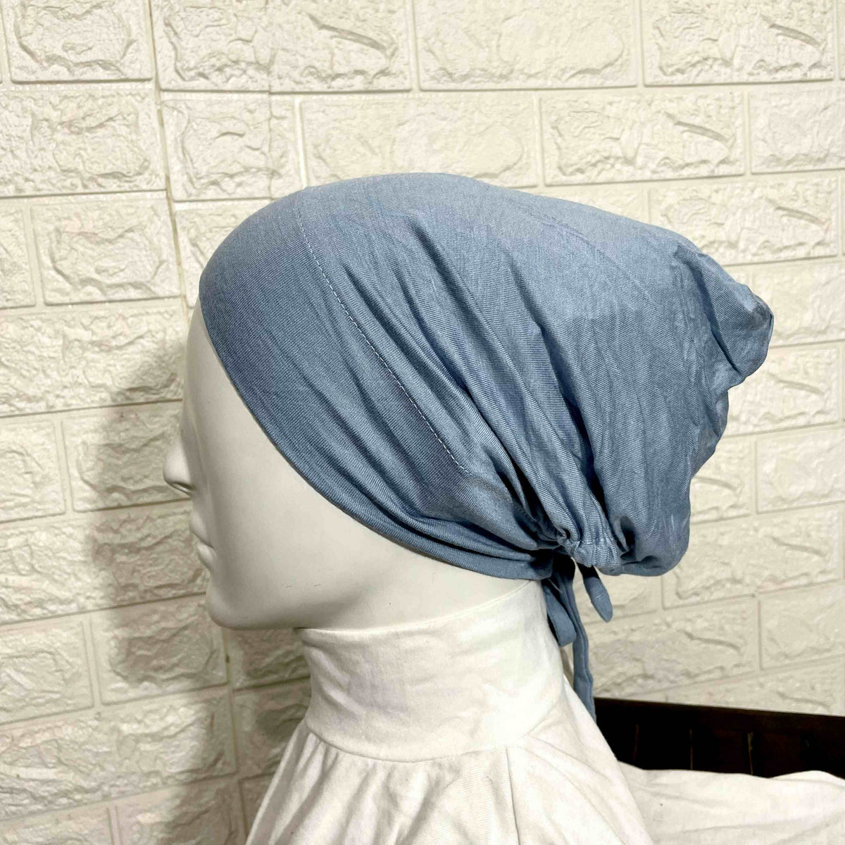 Imported Elastic Tie Cap