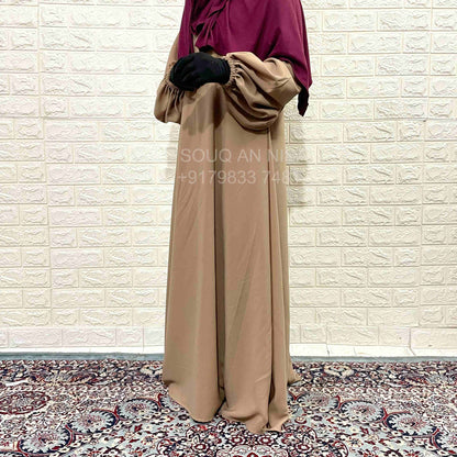A-line abaya with baggy sleeves