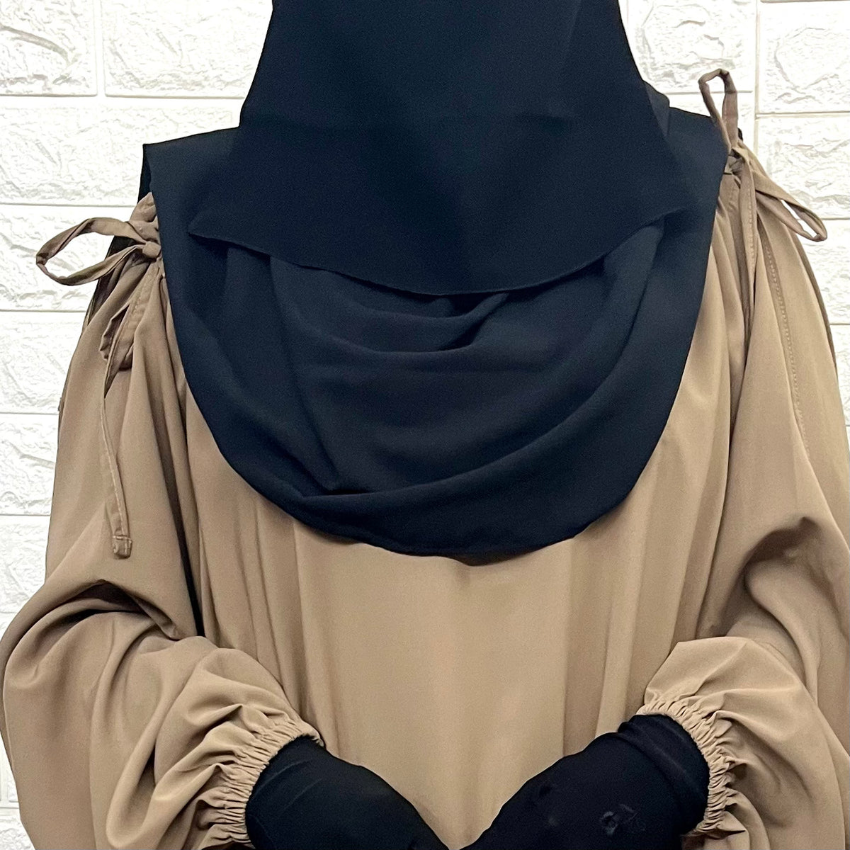 IQRA String Abaya