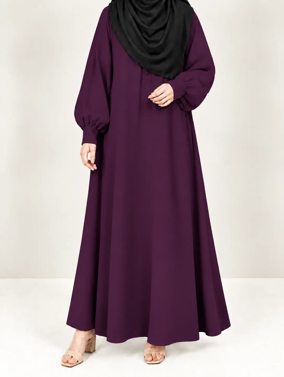 Aline Abaya With Cuff Sleeves