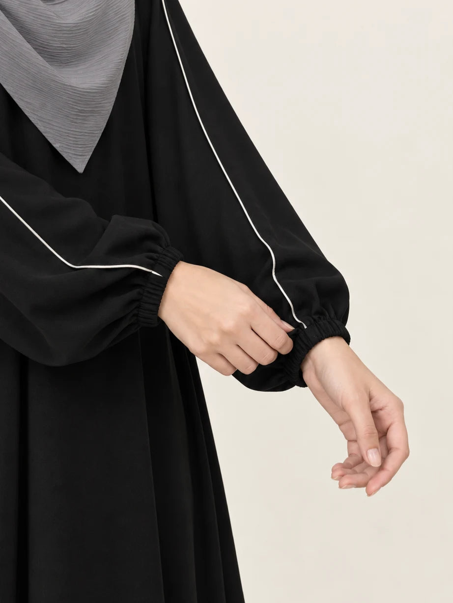 Black Abaya With Piping