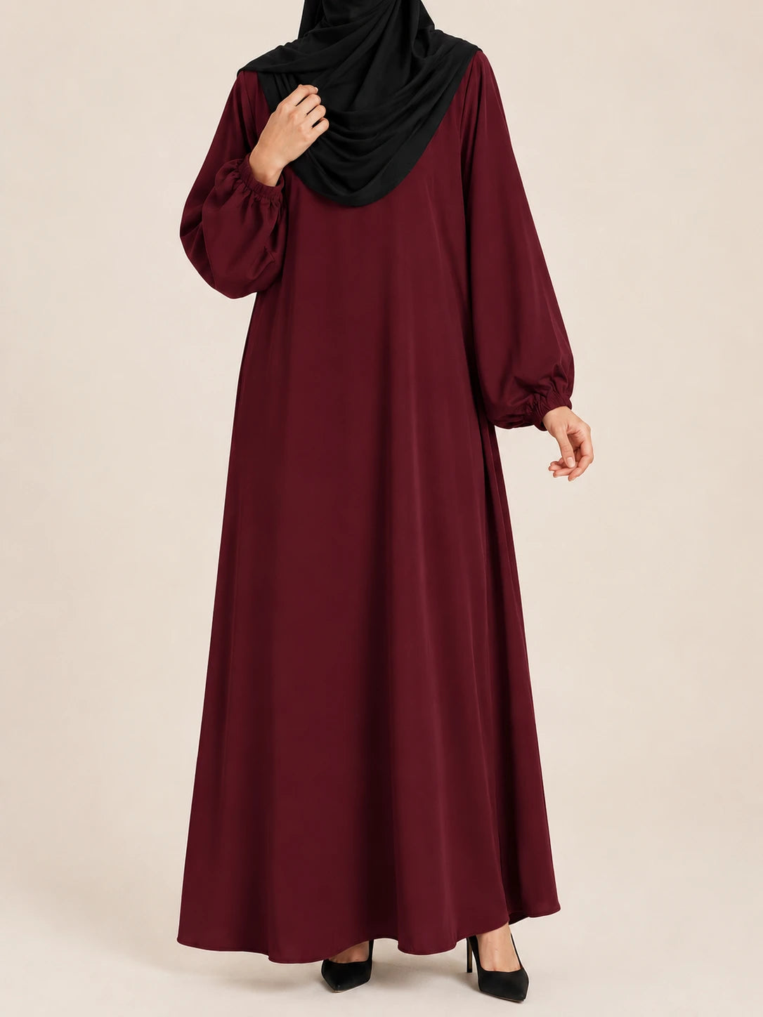 Basic Abaya With Elastic Sleeves