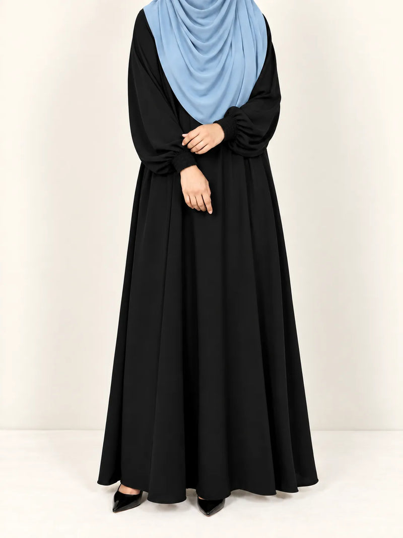 Black Basic Abaya With Elastic Sleeves