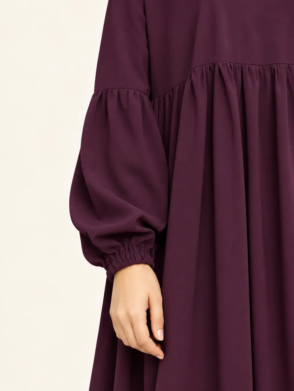 Frill abaya with pleated sleeves