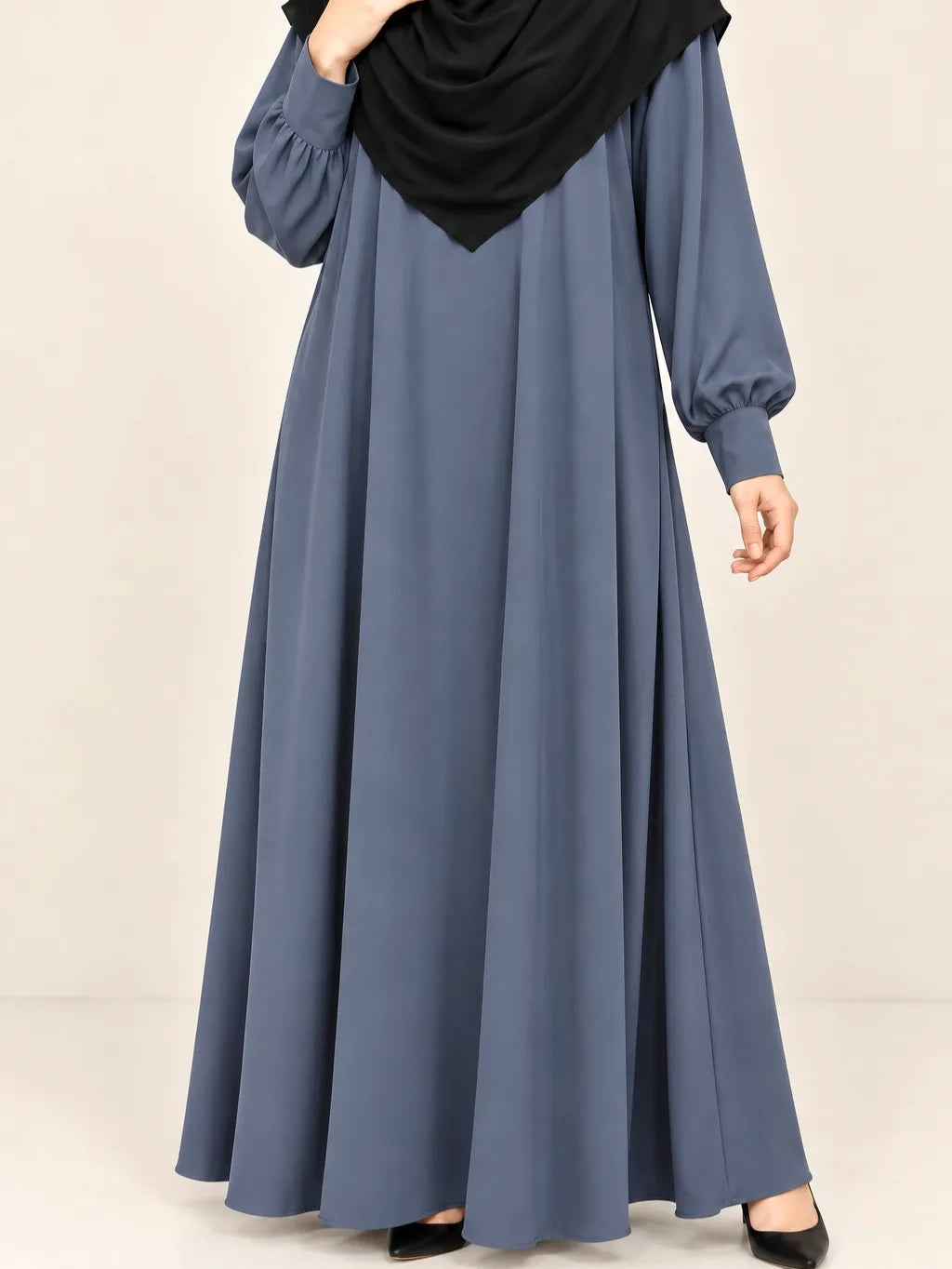 Basic Abaya With Cuff Sleeves
