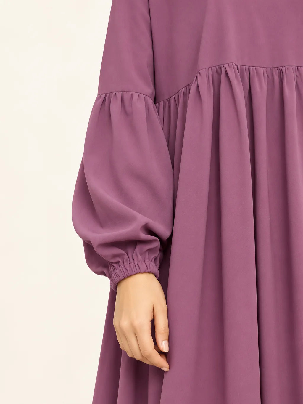Frill abaya with pleated sleeves