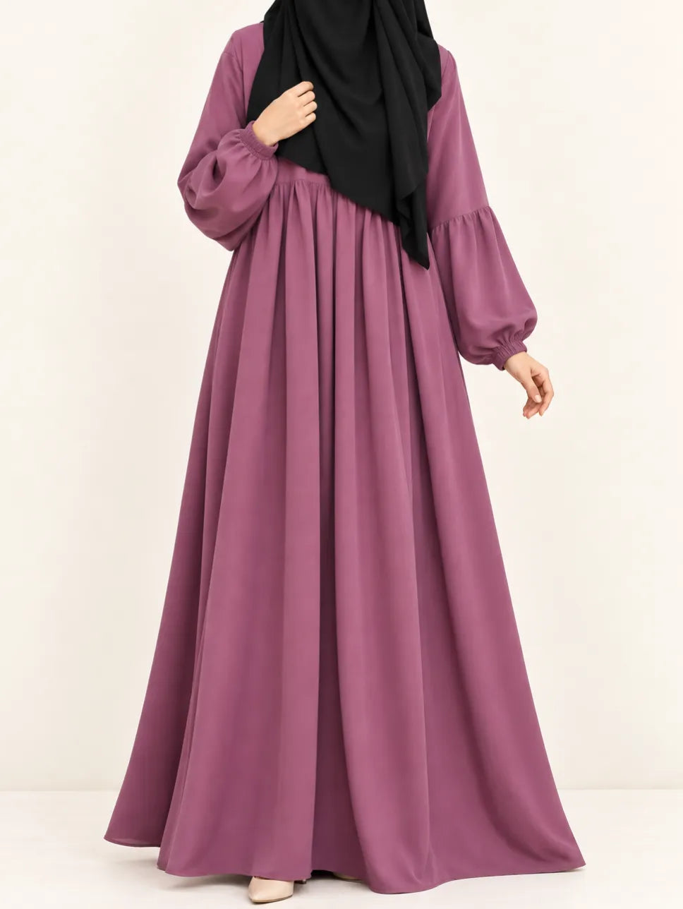 Frill abaya with pleated sleeves