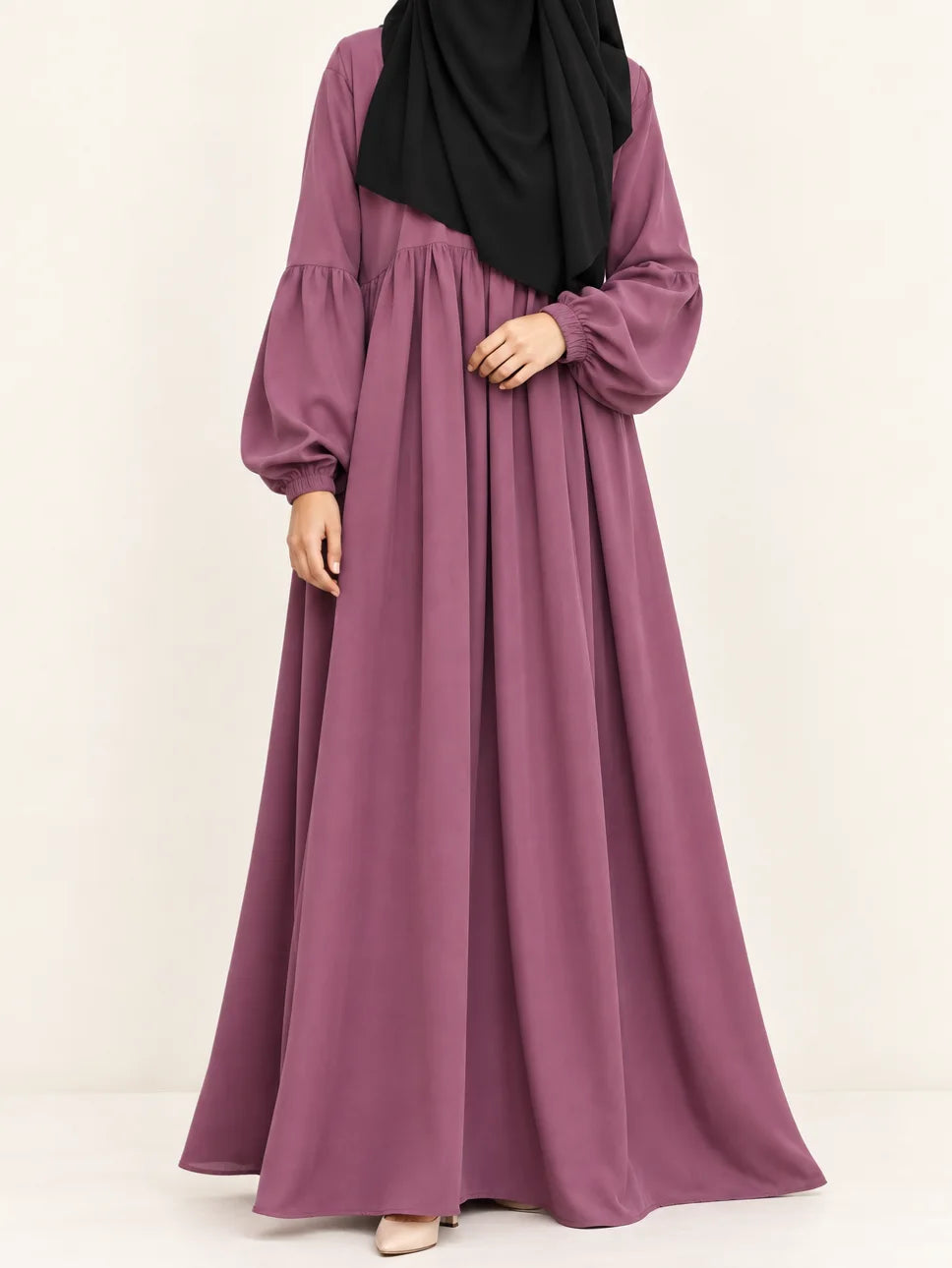 Frill abaya with pleated sleeves