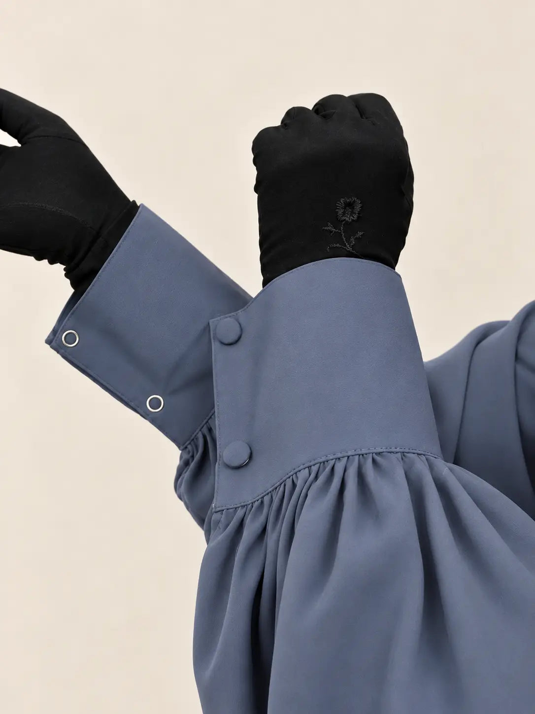 Basic Abaya With Cuff Sleeves