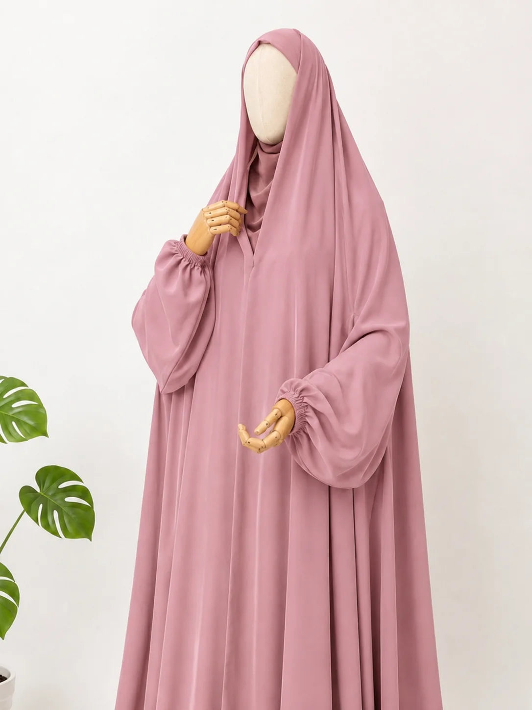 Pastel Pink Irani Chadar With Sleeves