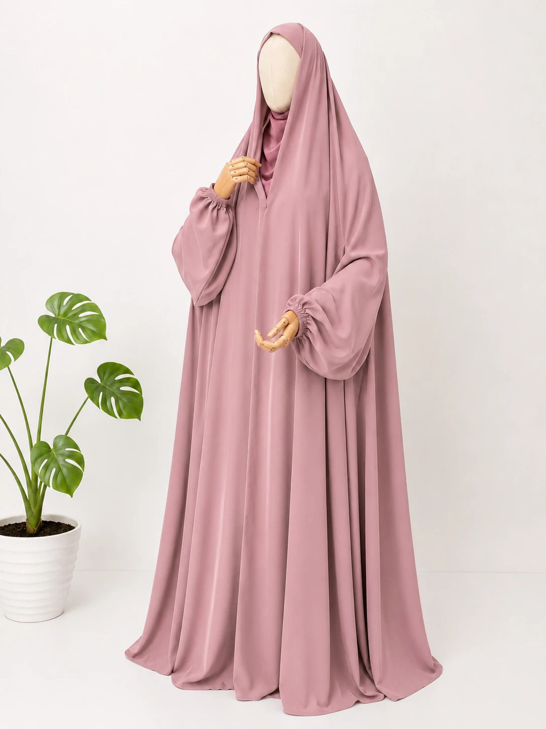 Pastel Pink Irani Chadar With Sleeves