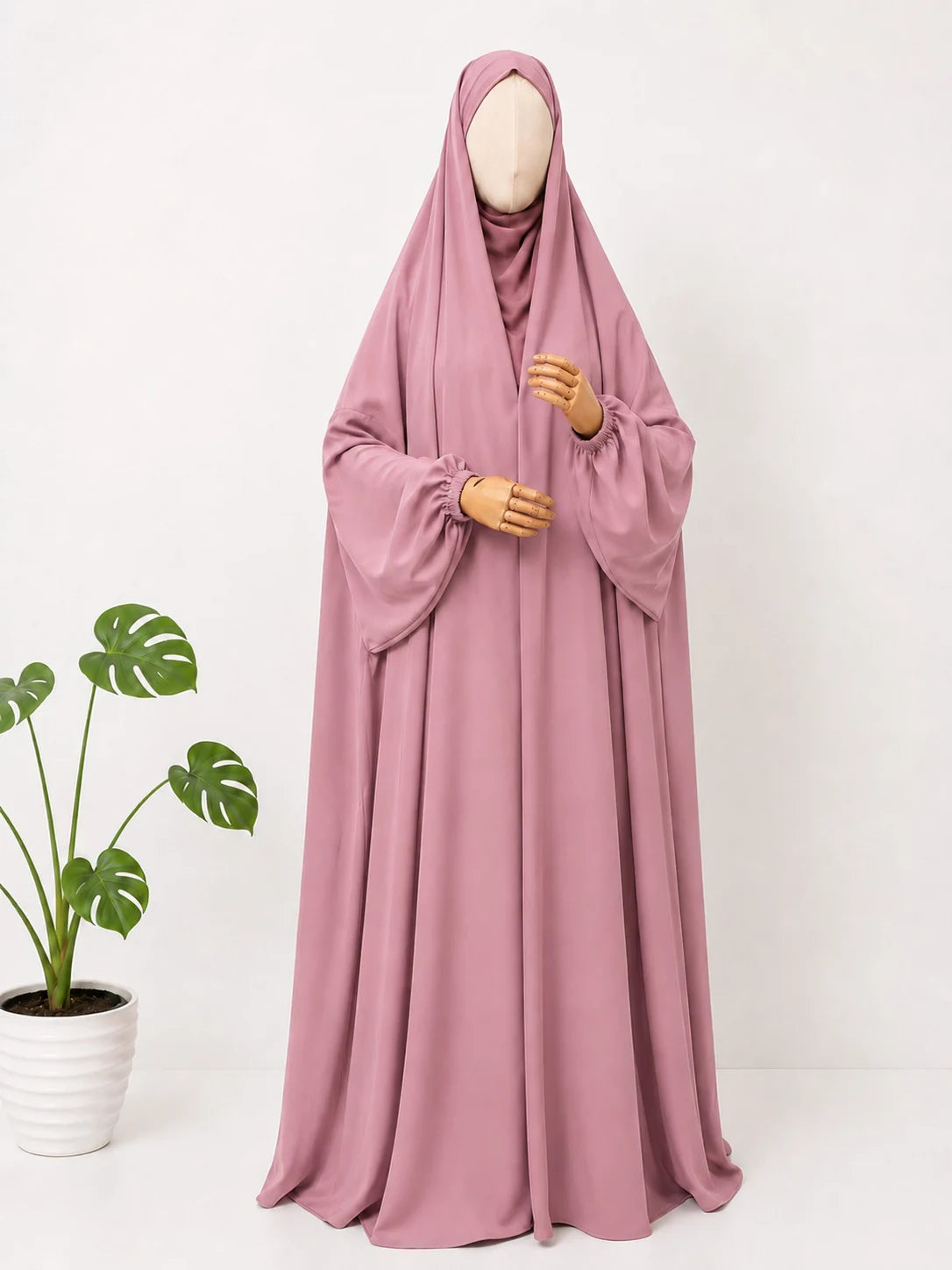 Pastel Pink Irani Chadar With Sleeves