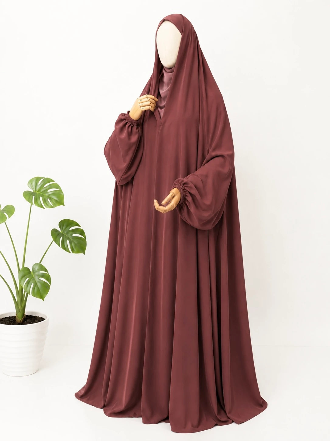 Pecan Irani Chadar With Sleeves