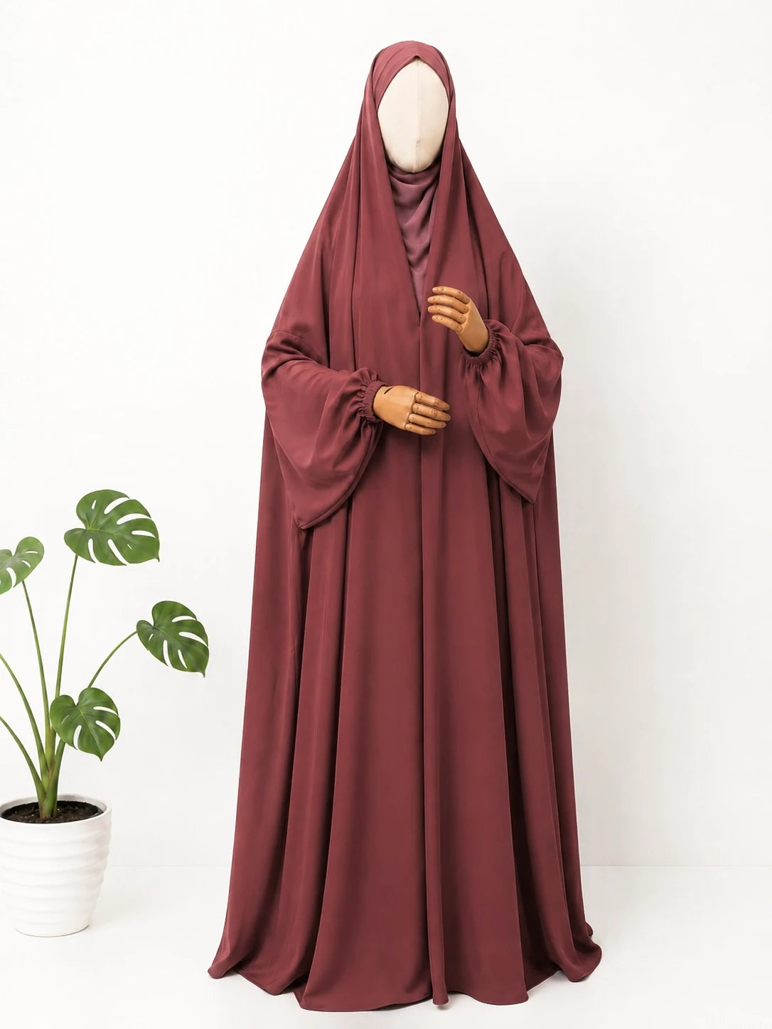 Pecan Irani Chadar With Sleeves