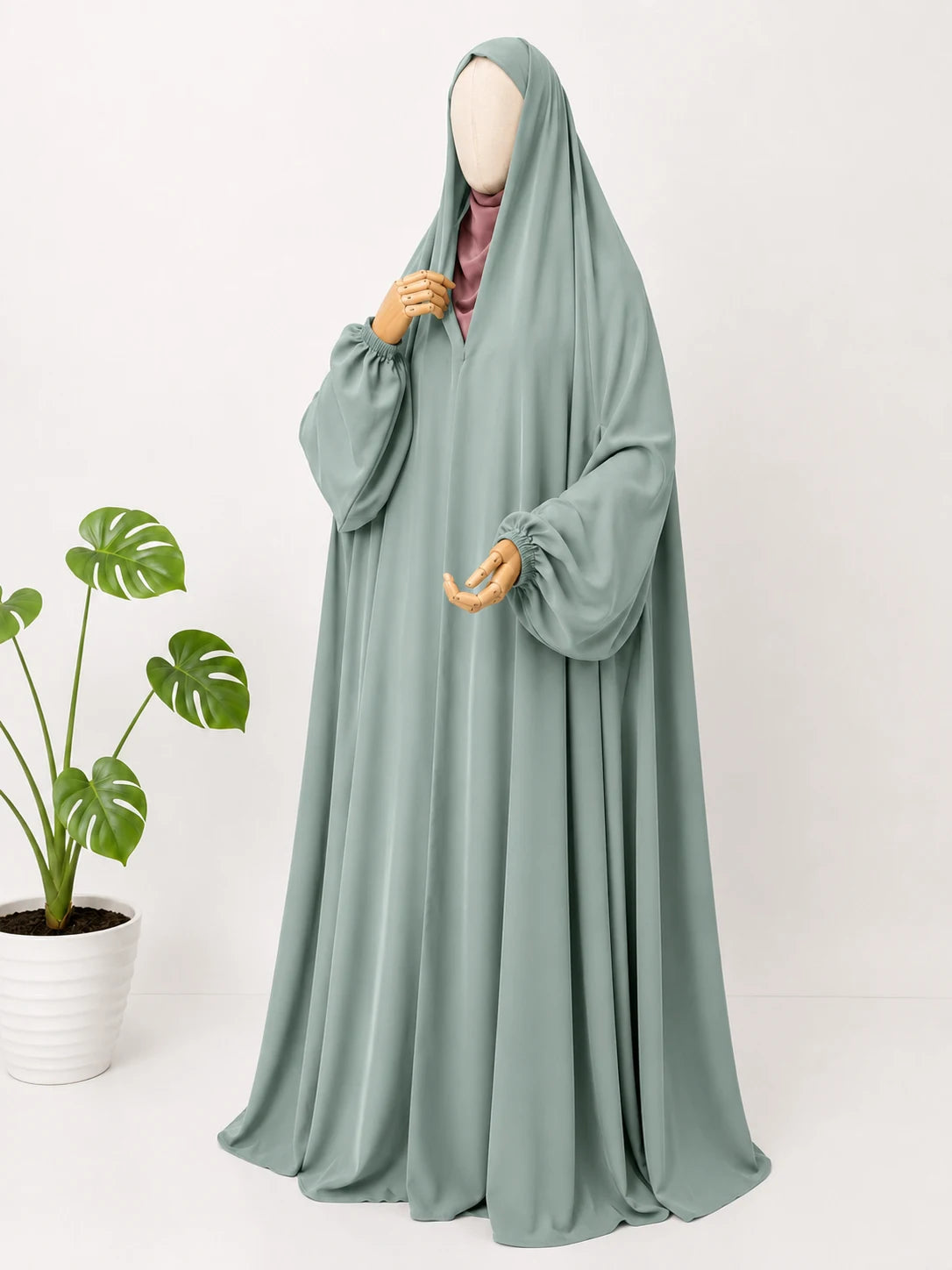 Sapphire Irani Chadar With Sleeves