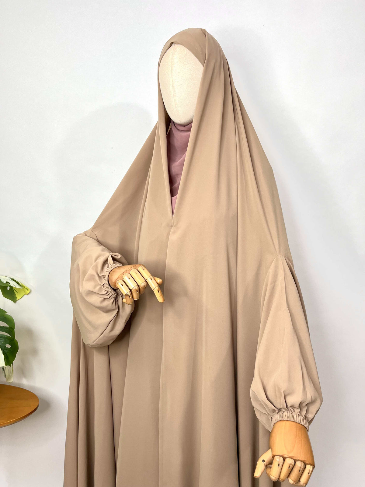 Beige Irani Chadar With Sleeves