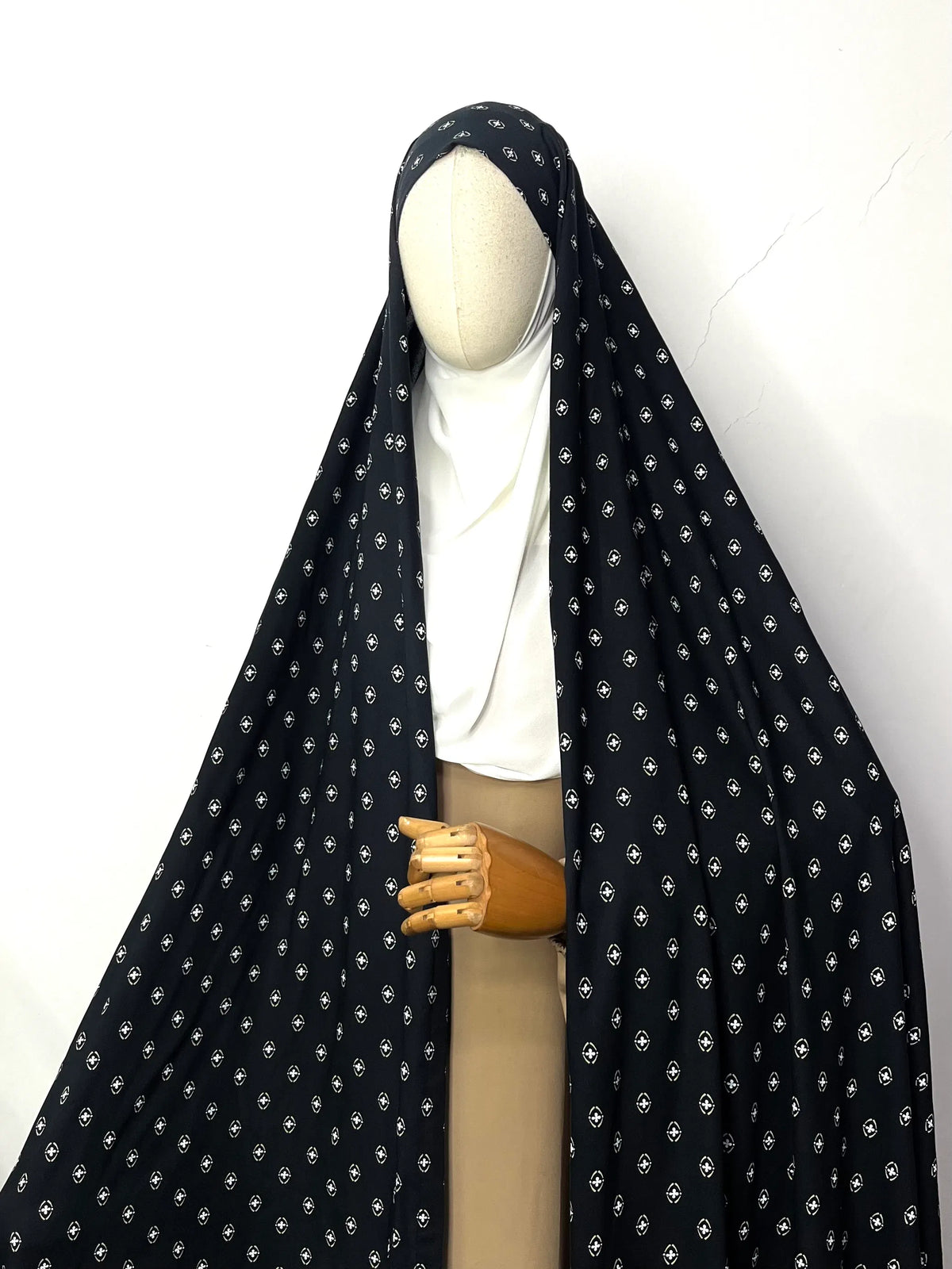 Irani Chadar Without Sleeves