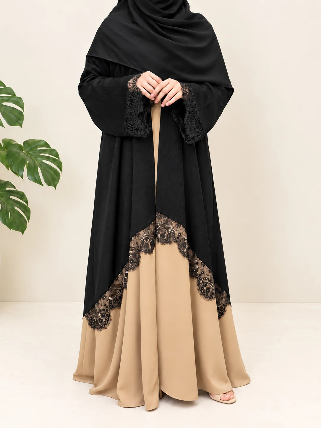 Safwa Abaya