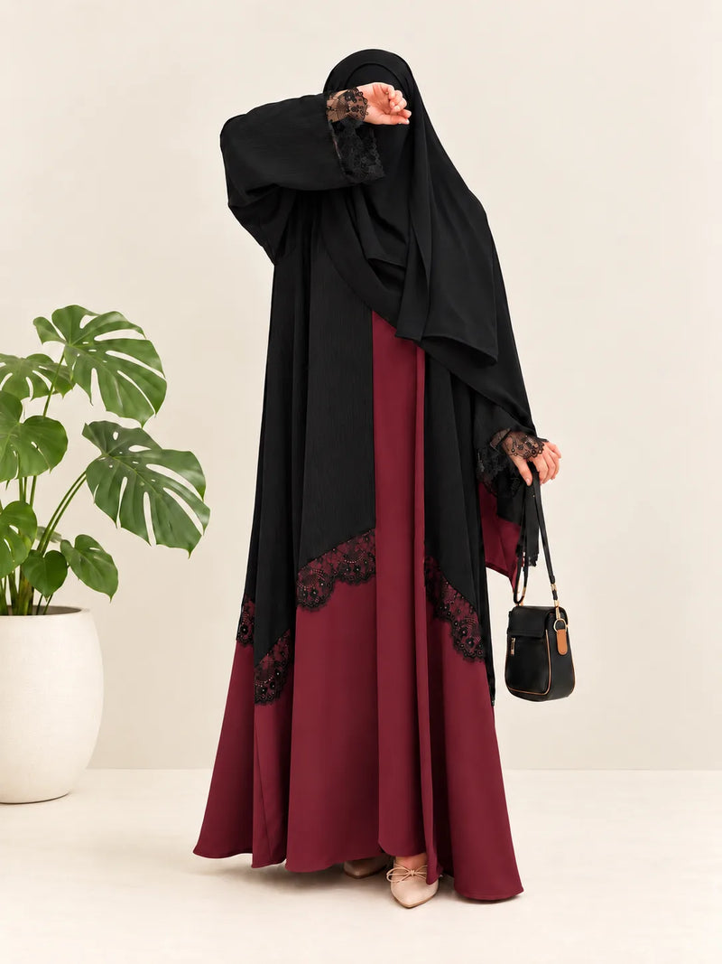 Safwa Abaya