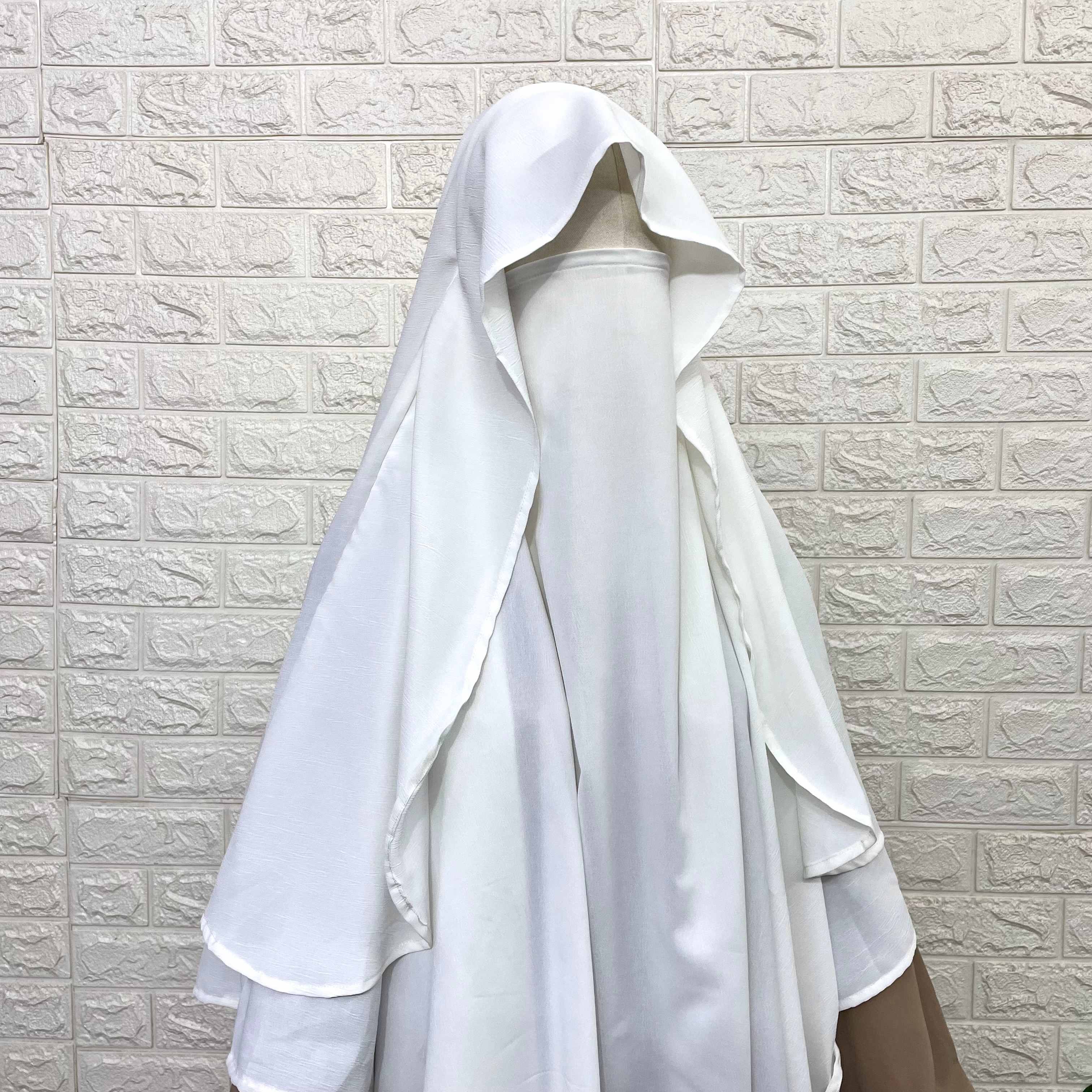 White Round With Flap Khimar