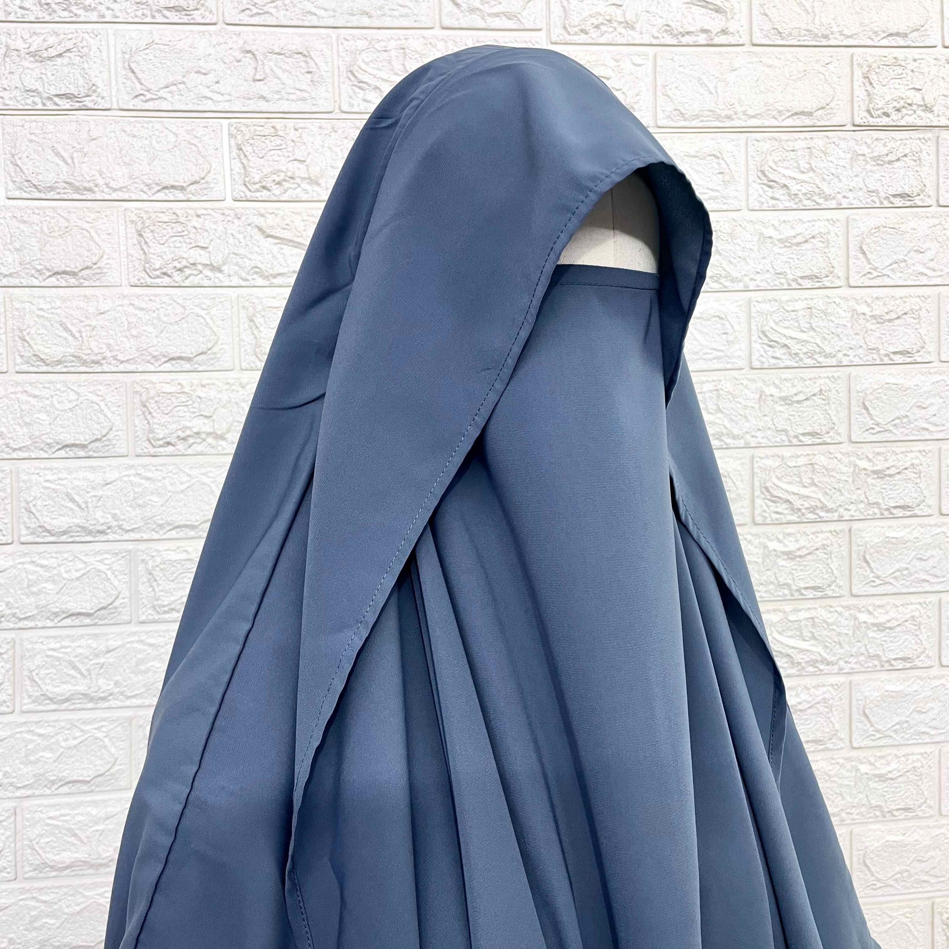 Gray Round With Flap Khimar