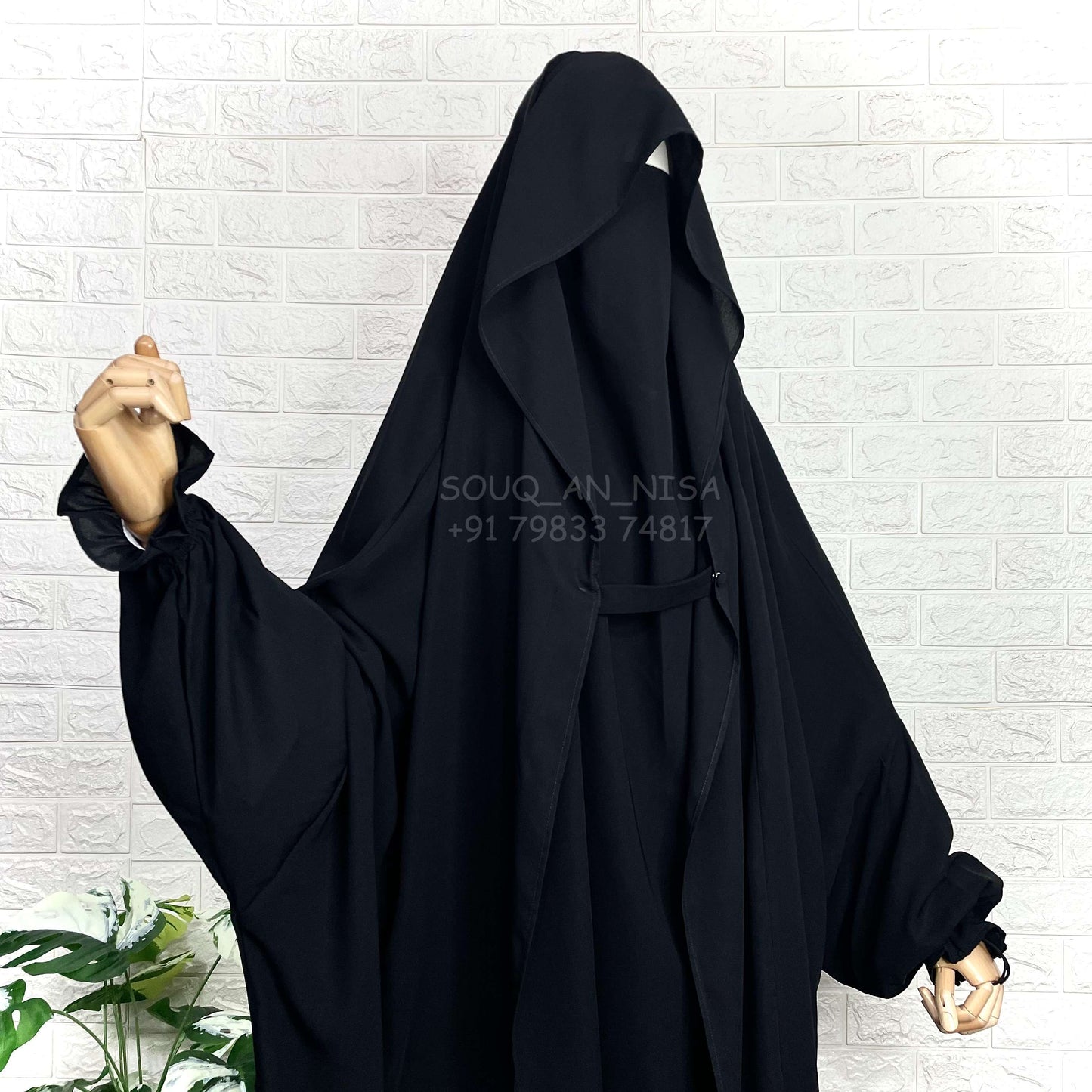 Black Saudi Jilbab