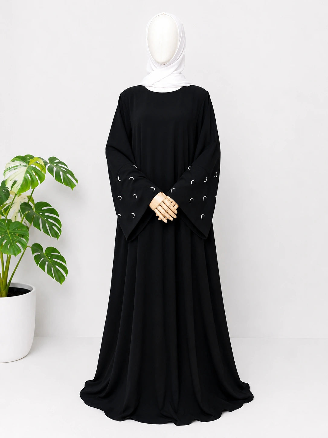 Black hilal abaya