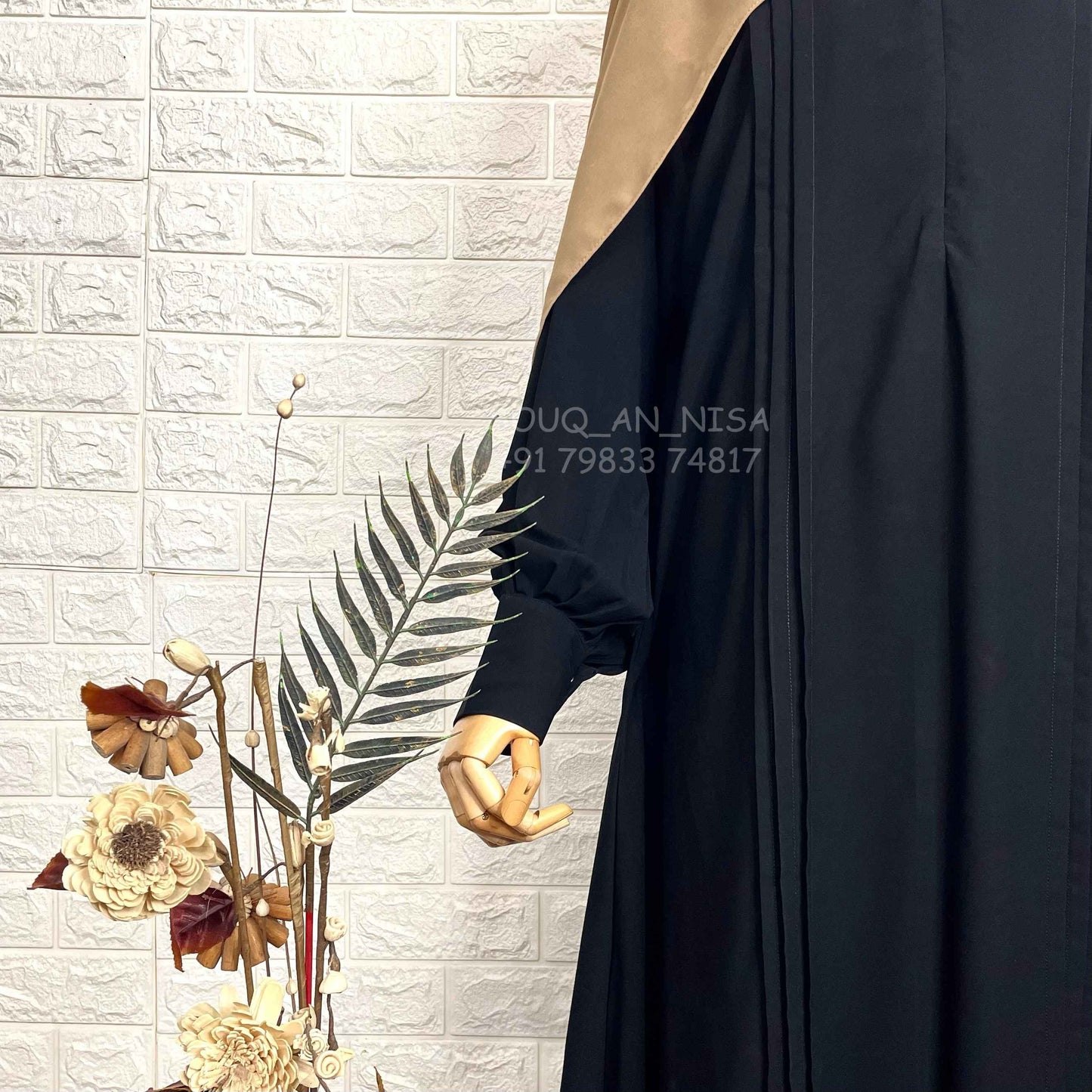 Black Pleats abaya