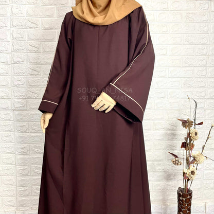 Abaya with contrast piping