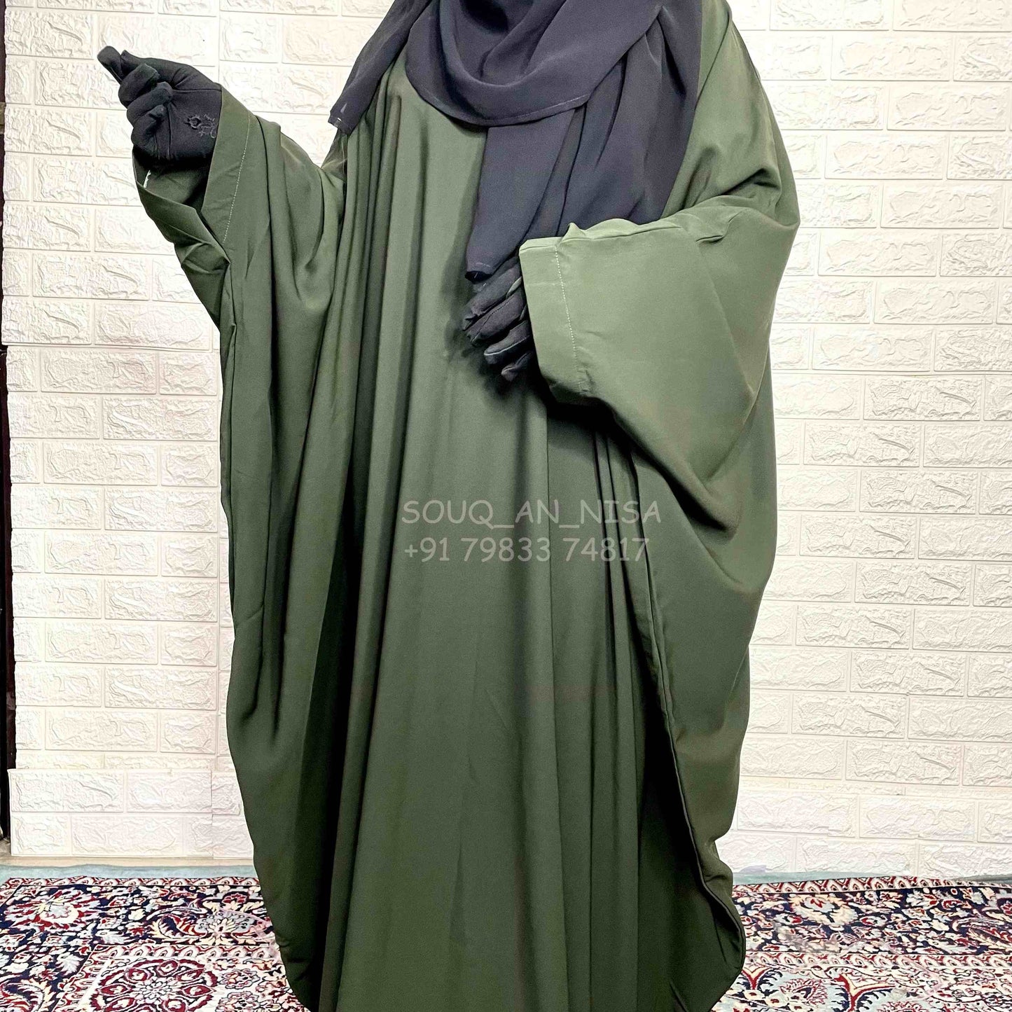 Olive Kaftan Abaya With Loop Sleeves