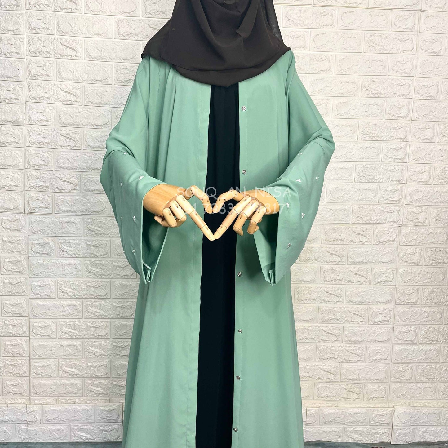 Emerald Qalb Abaya