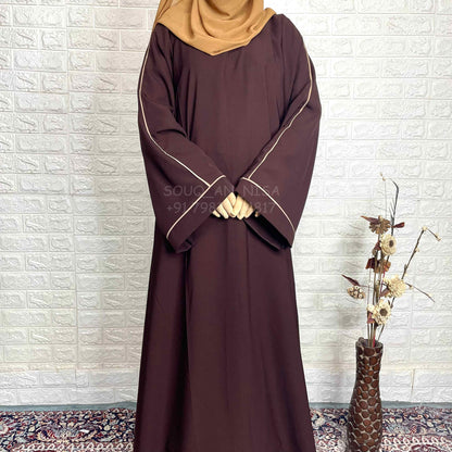 Abaya with contrast piping