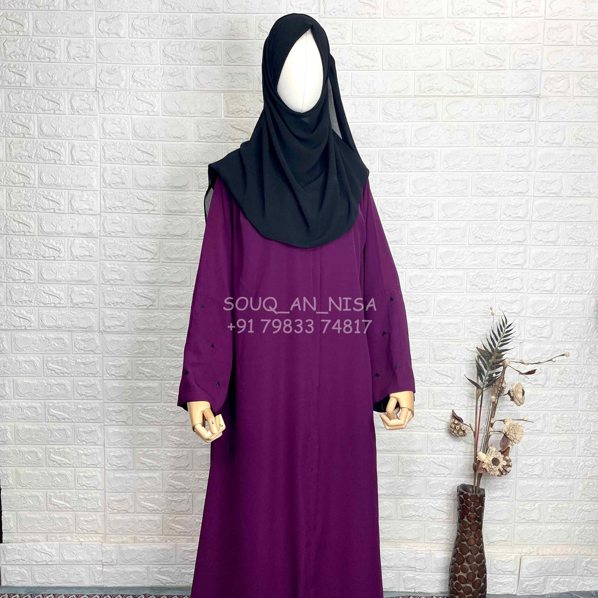 Plum Qalb Abaya