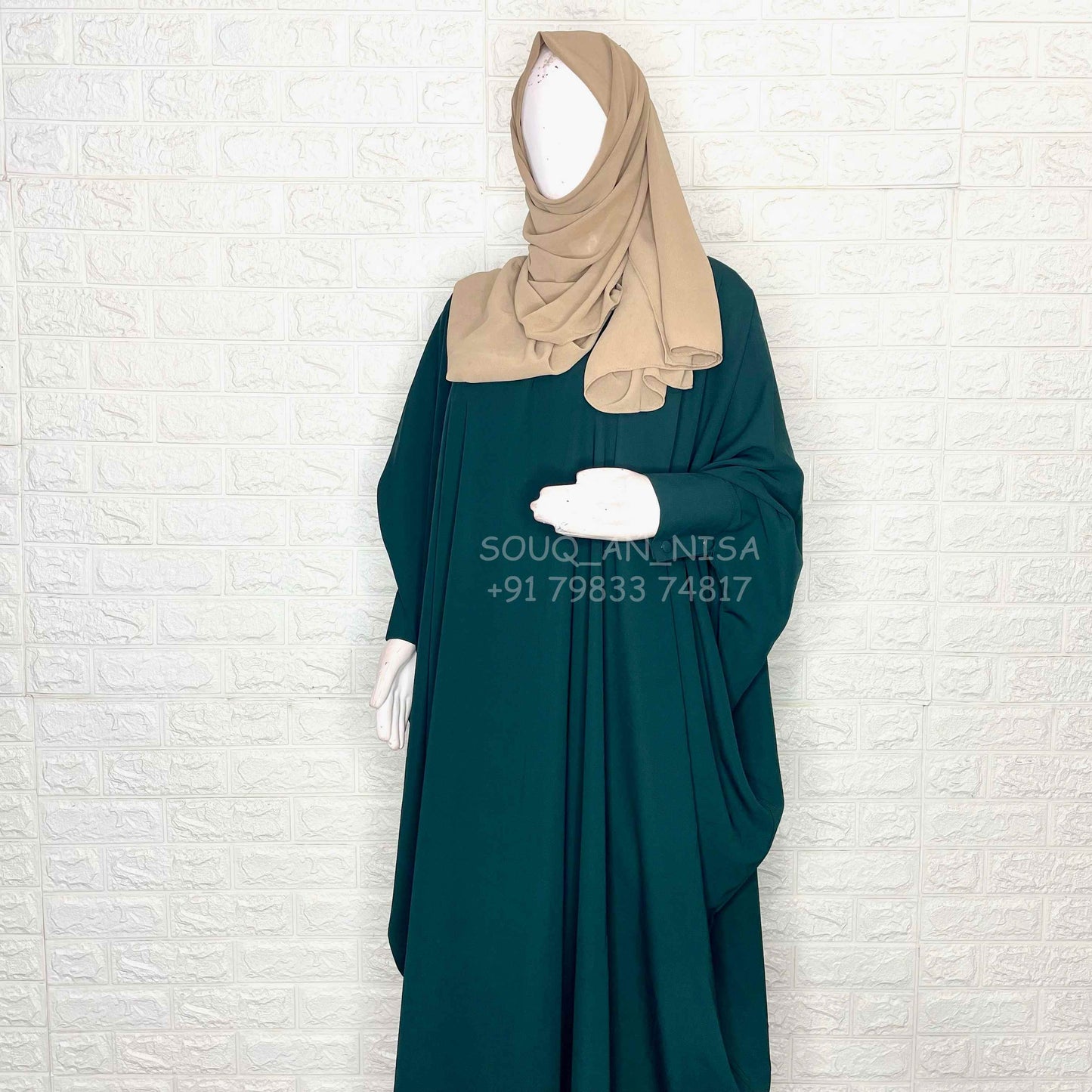 Hunter Green Kaftan Abaya With Cuff Buttons