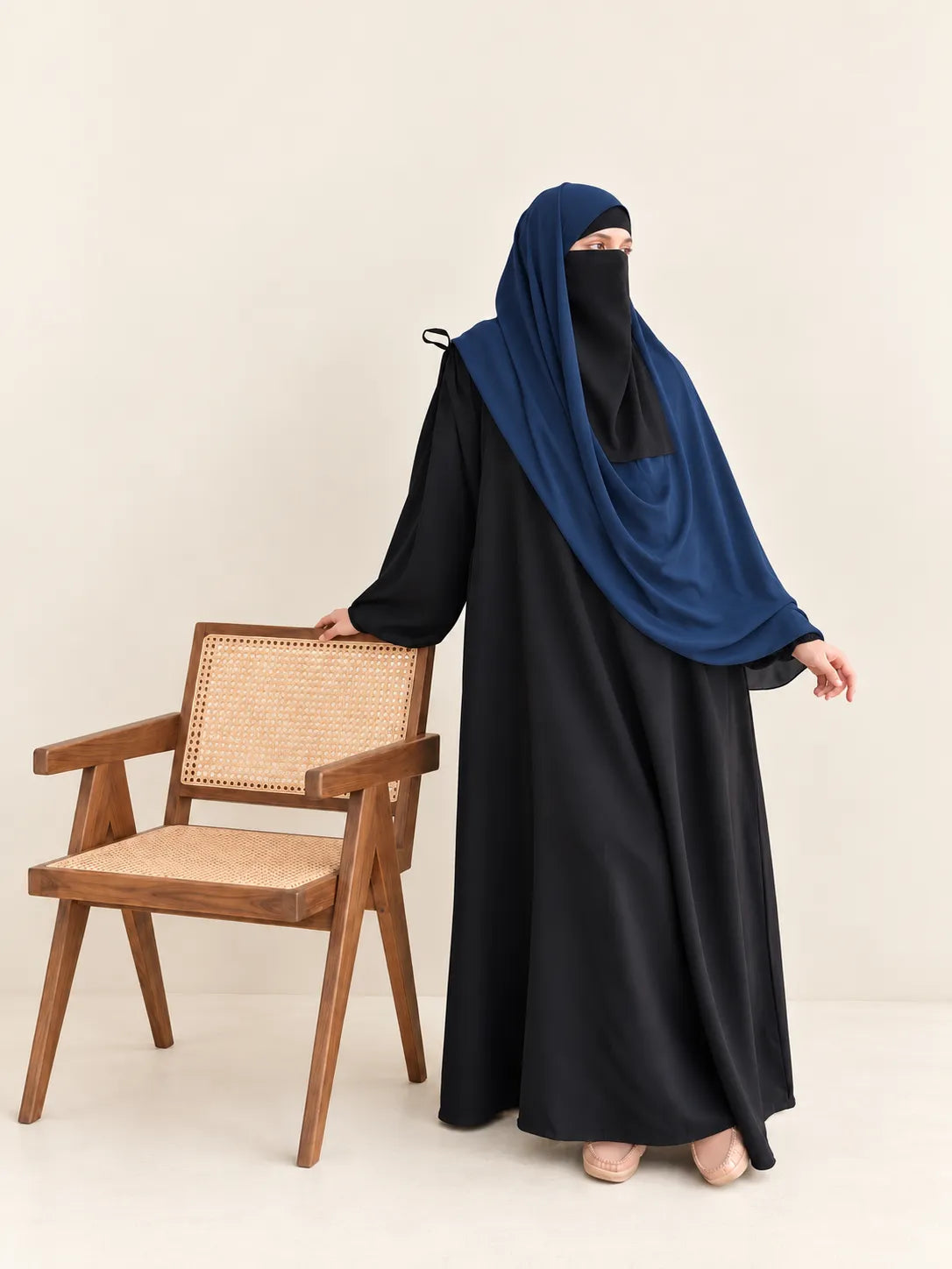 Iqra Abaya
