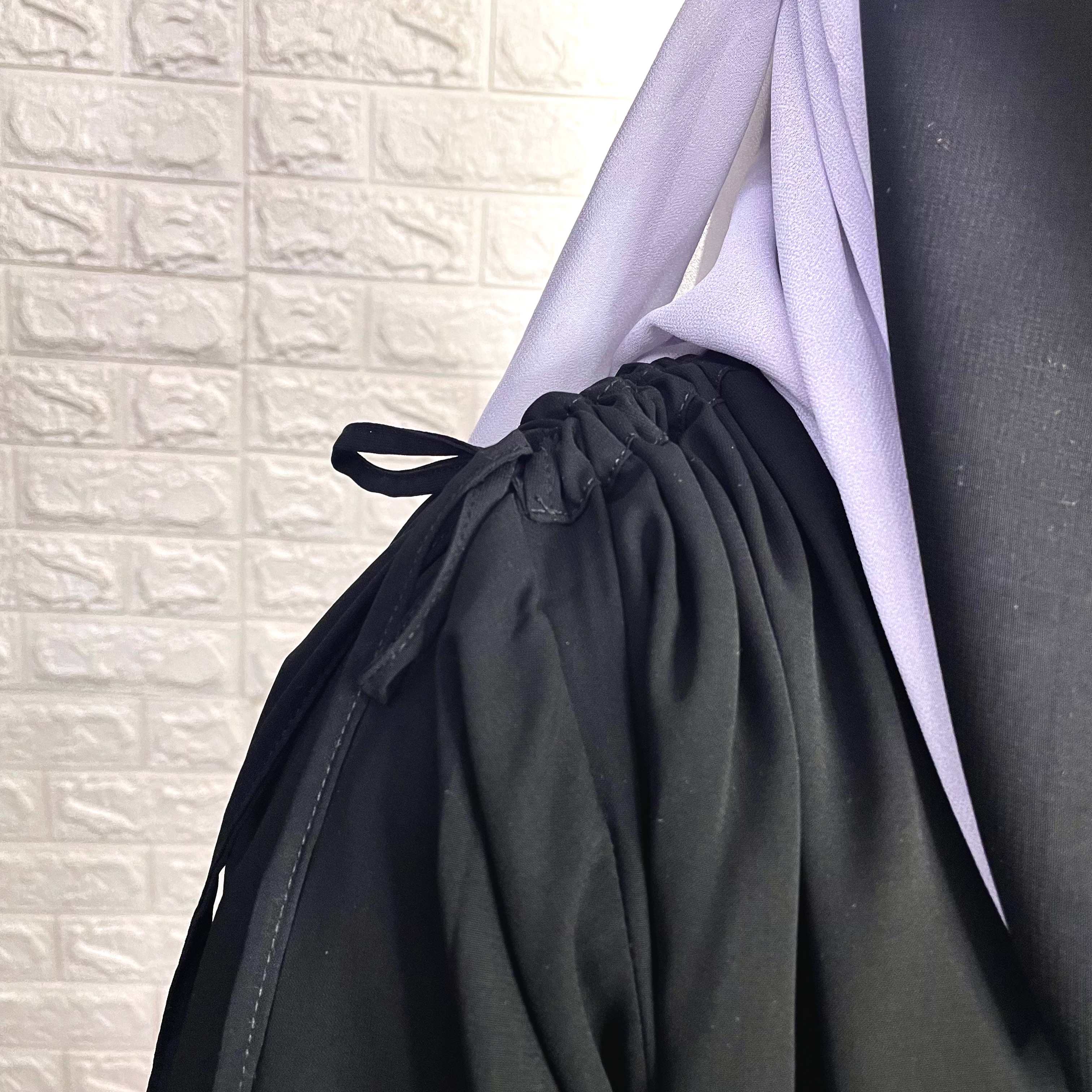 Black IQRA String Abaya