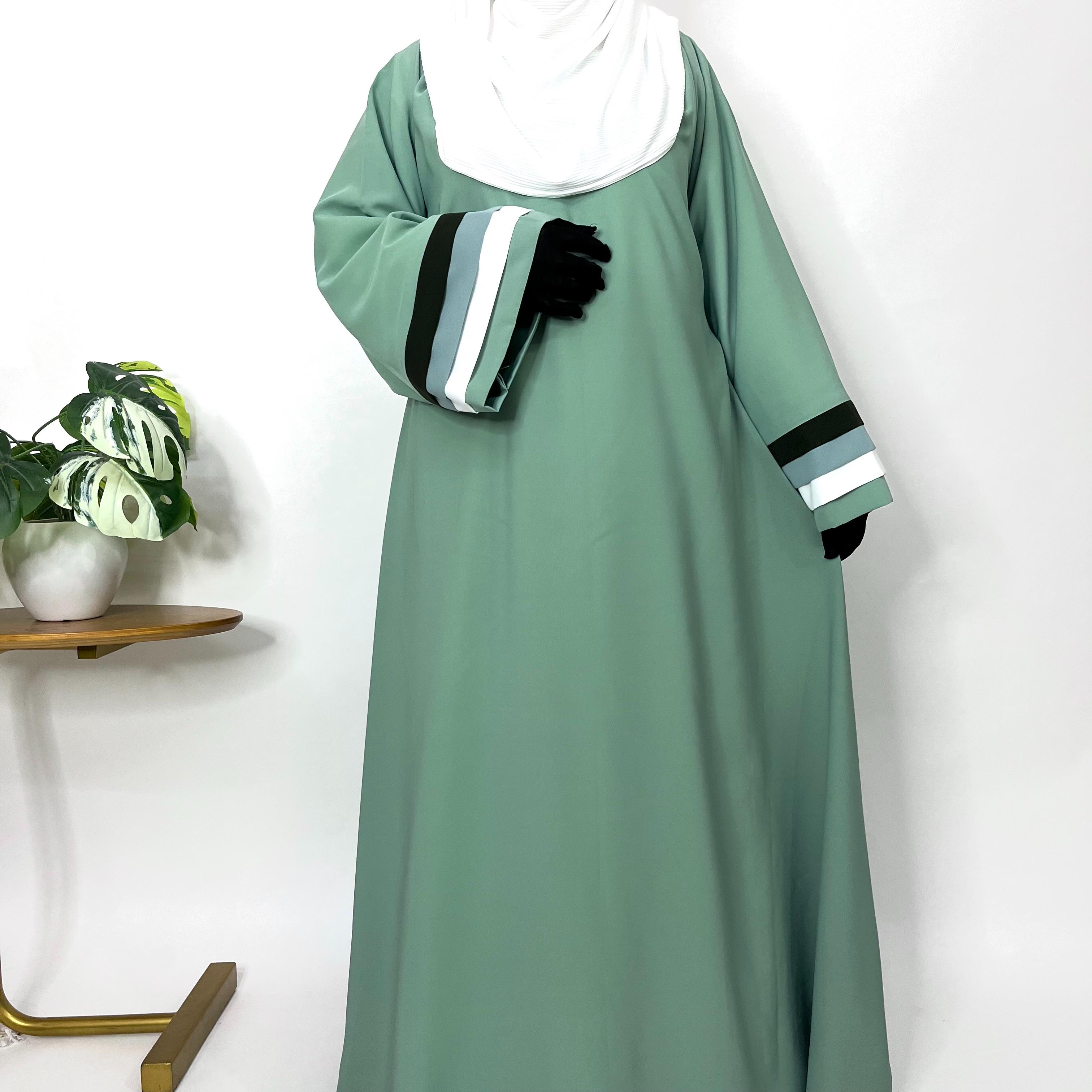 Emerald Iram Abaya