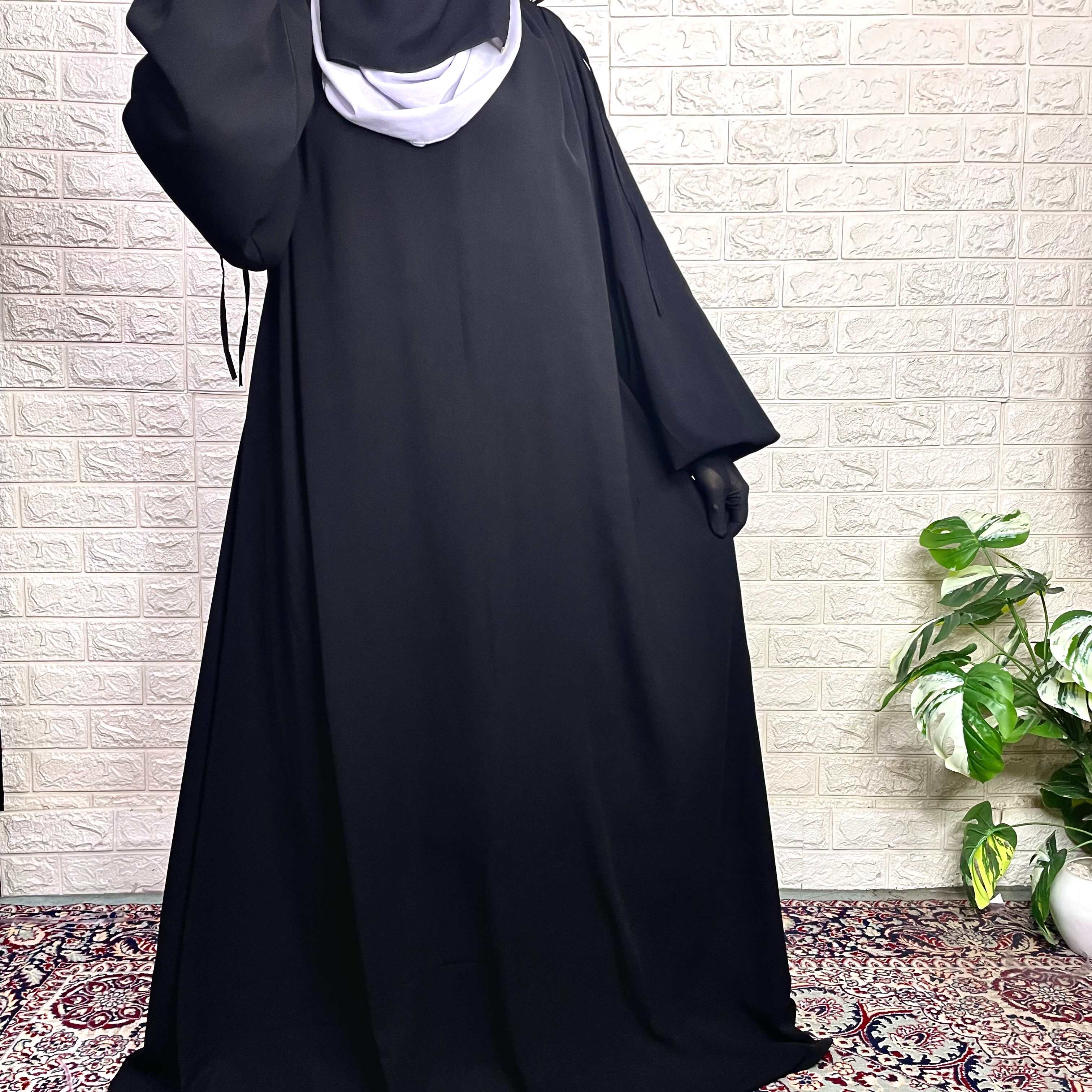 Black IQRA String Abaya