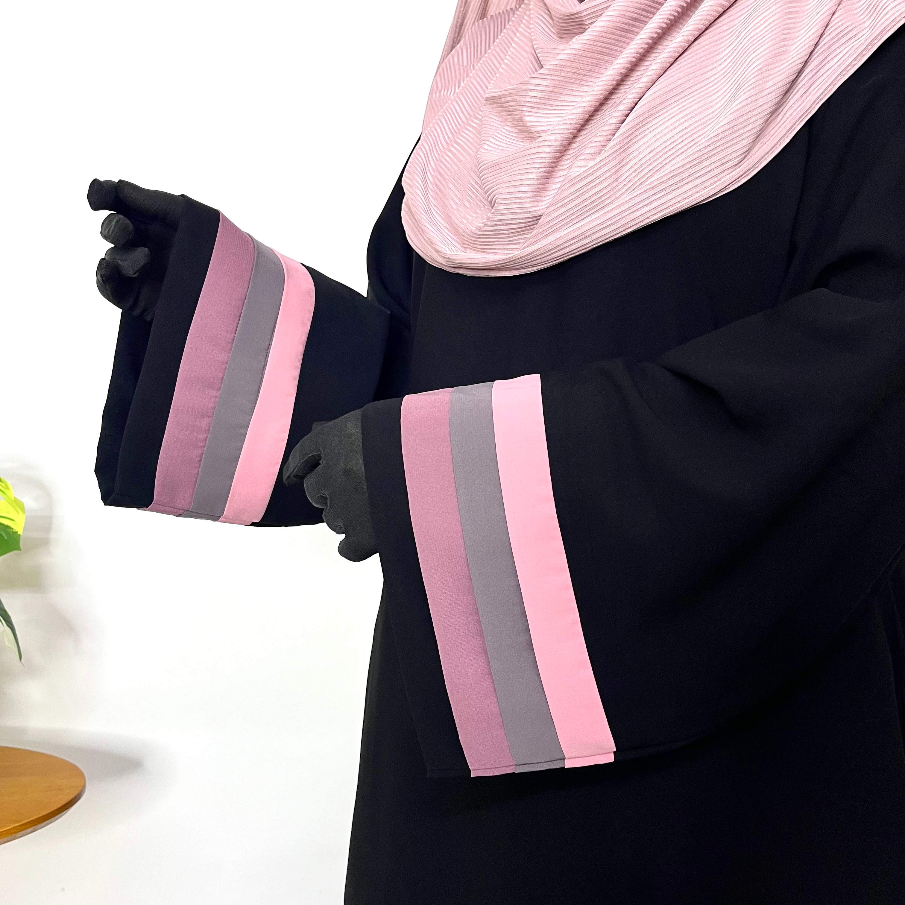 Iram Abaya