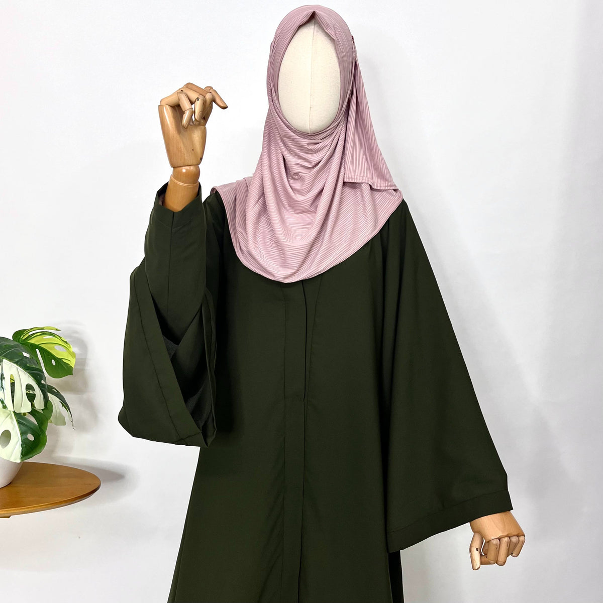 Olive Bisma Abaya