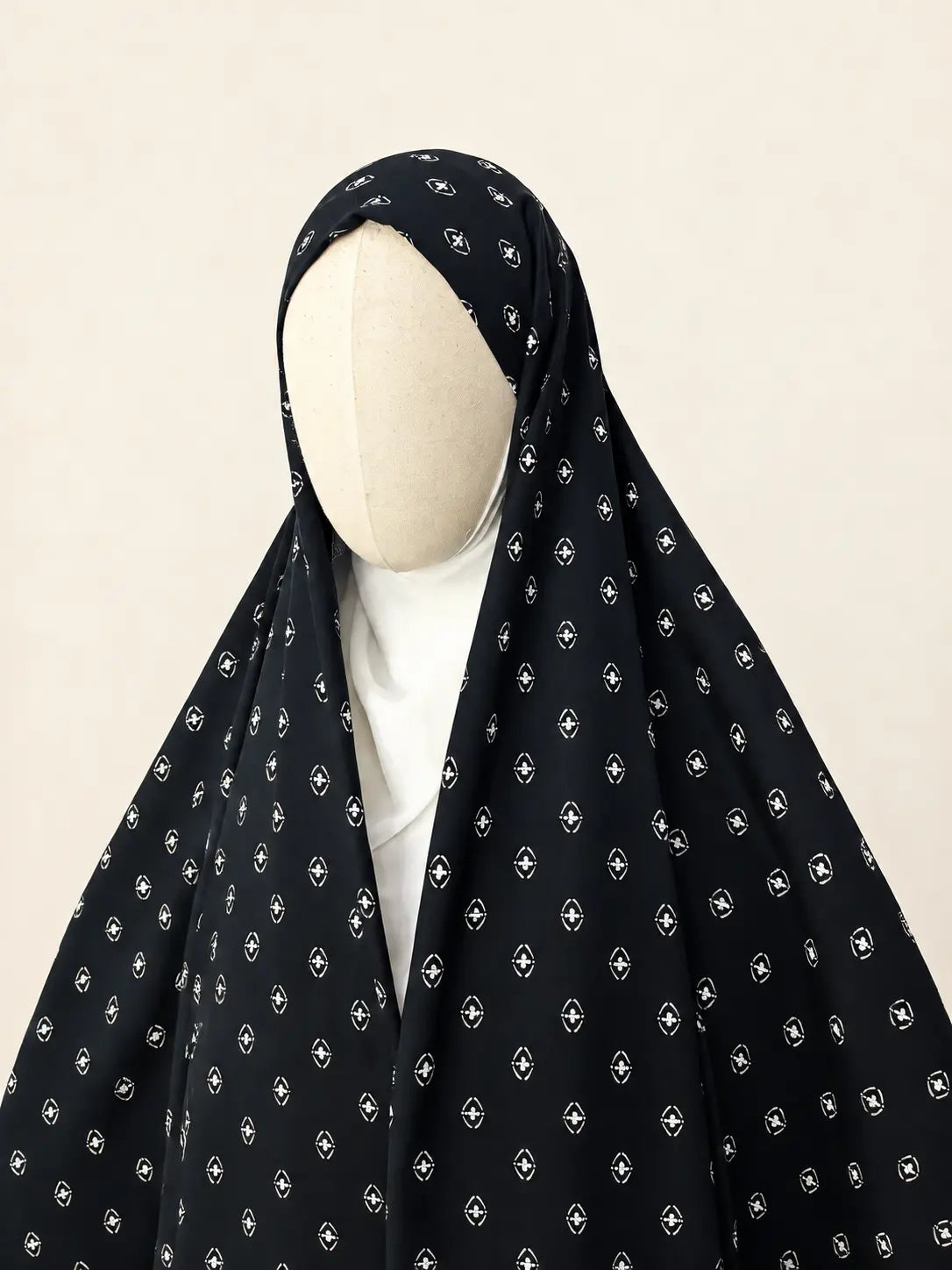 Cotton Irani Chadar Without Sleeves
