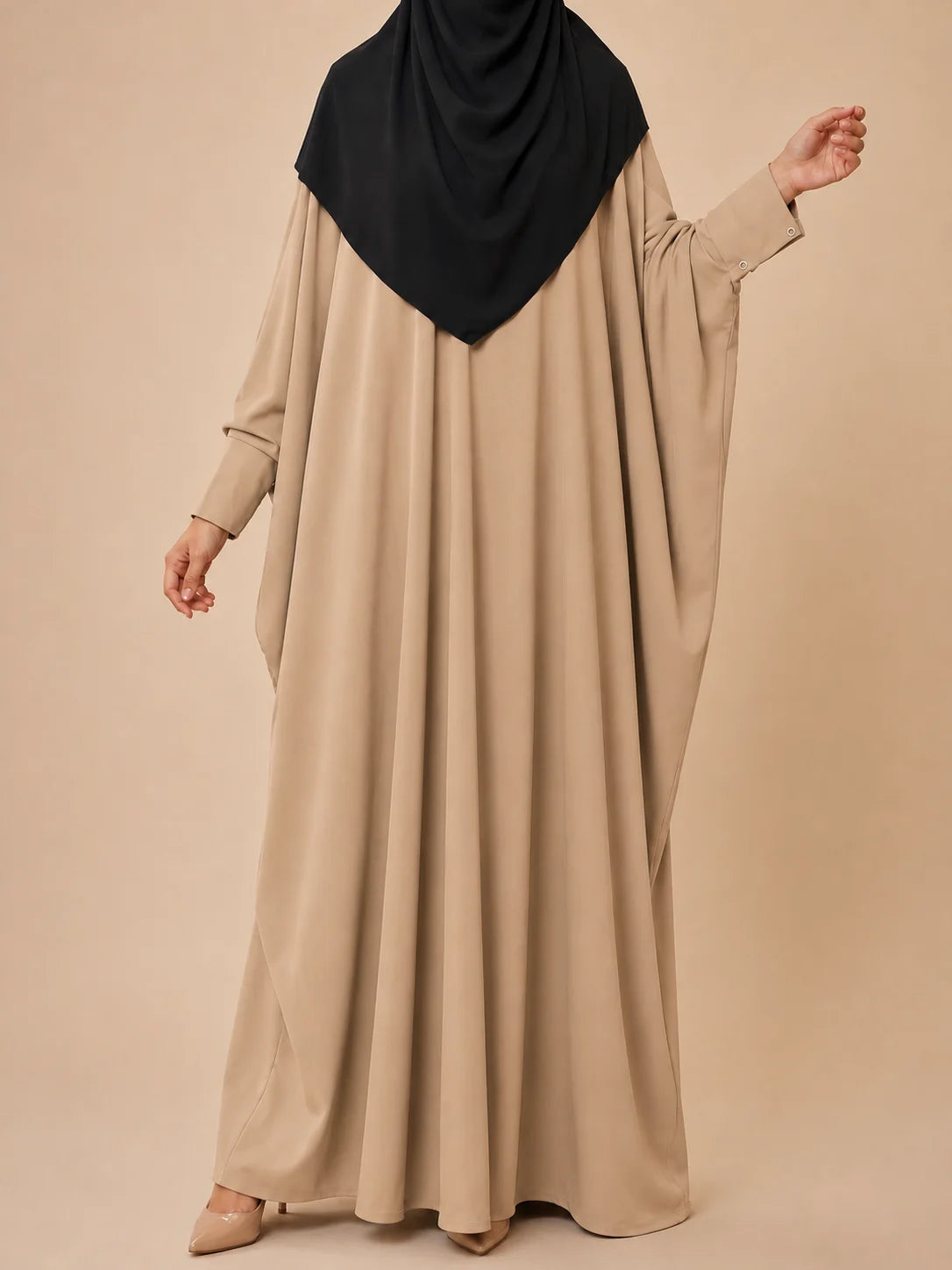 Beige Kaftan Abaya With Cuff Sleeves