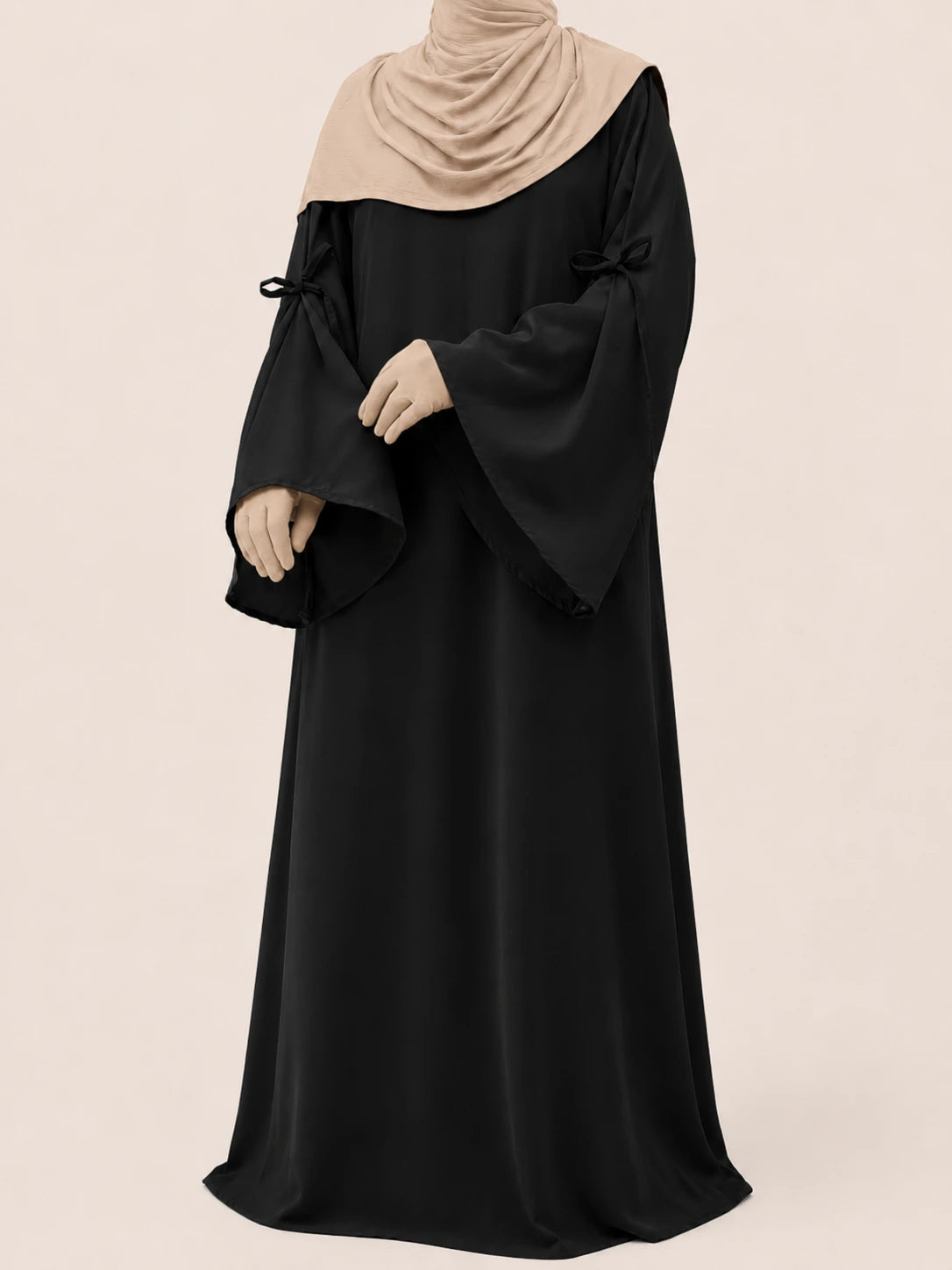 Black Laiba Basic Abaya