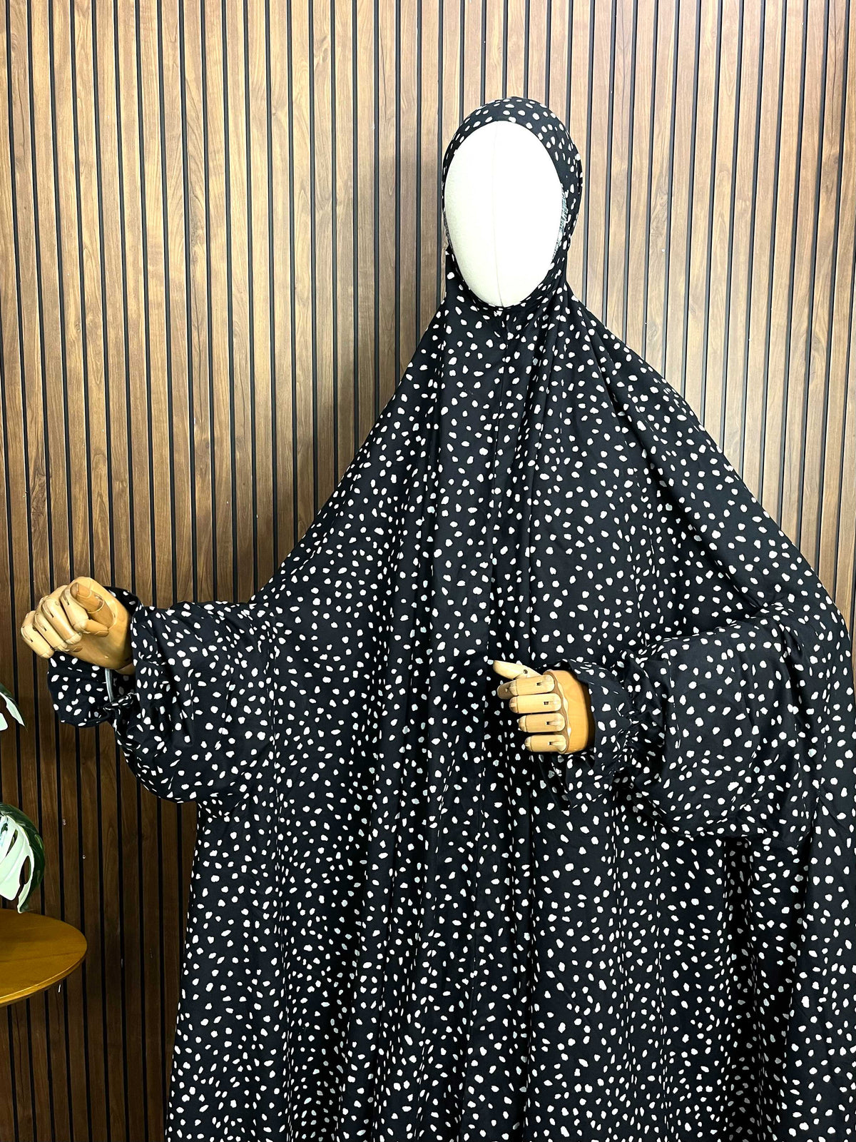 Long Salah Khimar
